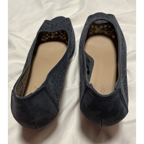 NICOLE Shoes Size 8W “Vicky” Blue Suede Stacked Wedge Heel Eyelet Peep toe - Picture 10 of 12